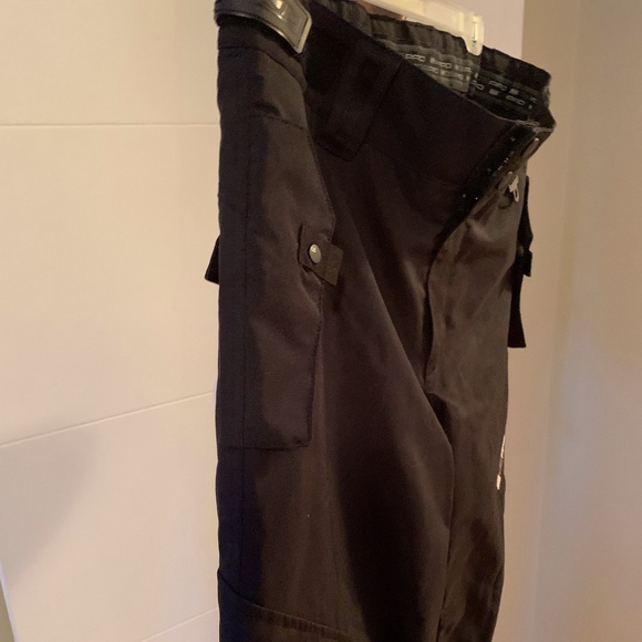 OE Pro Black Snowpants - Picture 2 of 9